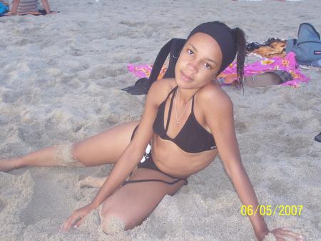 moi-------~~anamiss974~~-------en force!!!!!